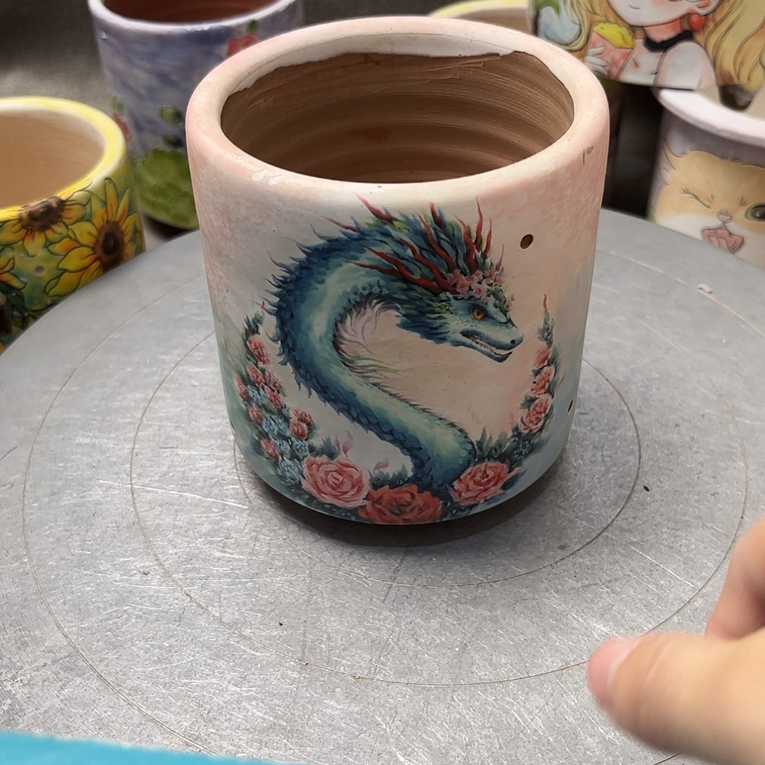 紫砂花盆动物福利