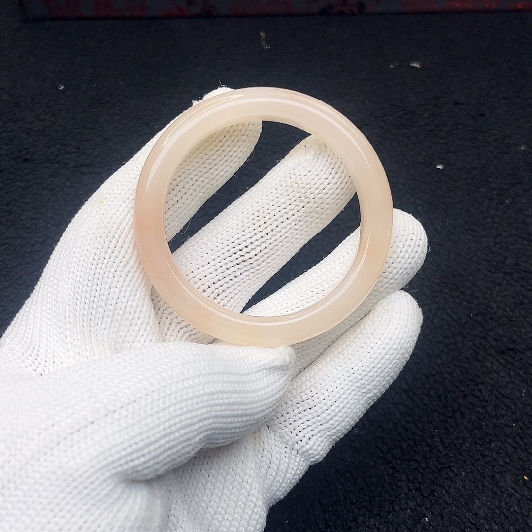 石英质玉未镶嵌手镯613