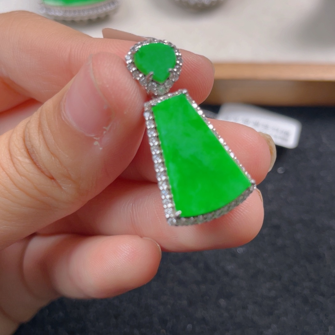 翡翠颈饰银S925镶嵌n k m k k k