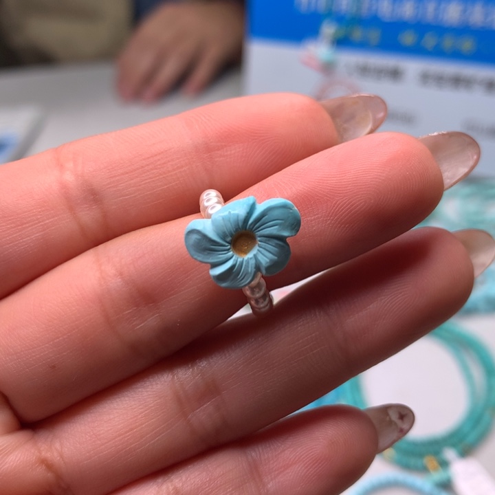 绿松石配饰未镶嵌