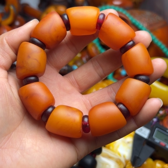 琥珀（花珀）手串未镶嵌蜜蜡