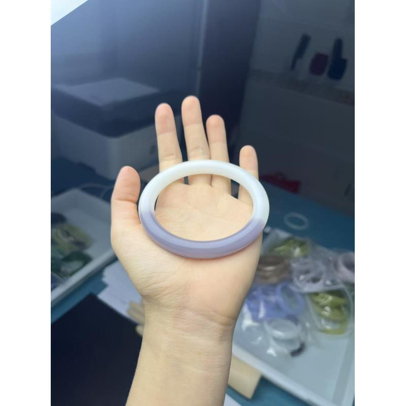 JX-009烟紫俏色细料油润美人条玉镯 多样性发一