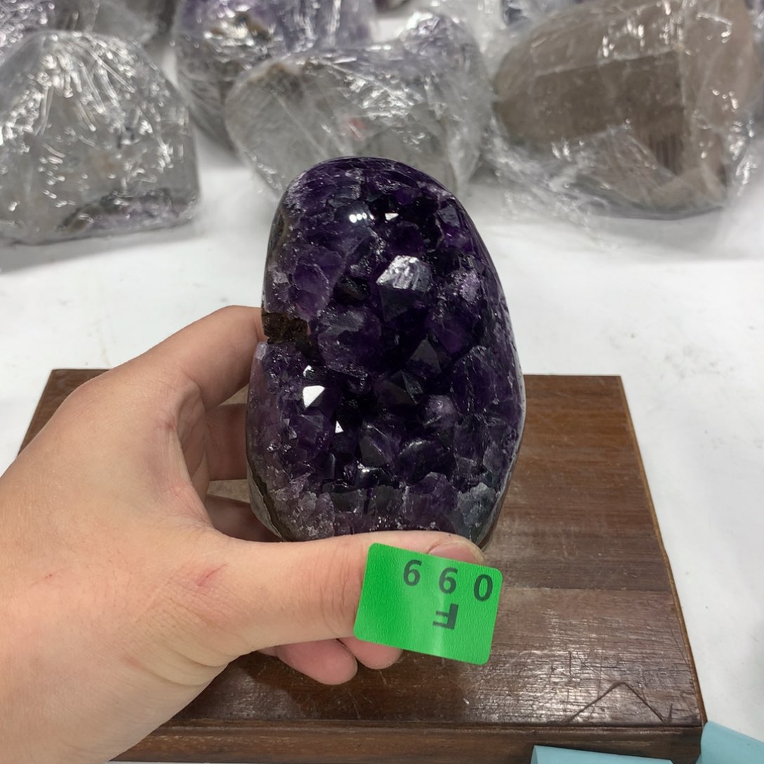 水晶大型摆件（非配饰）未镶嵌