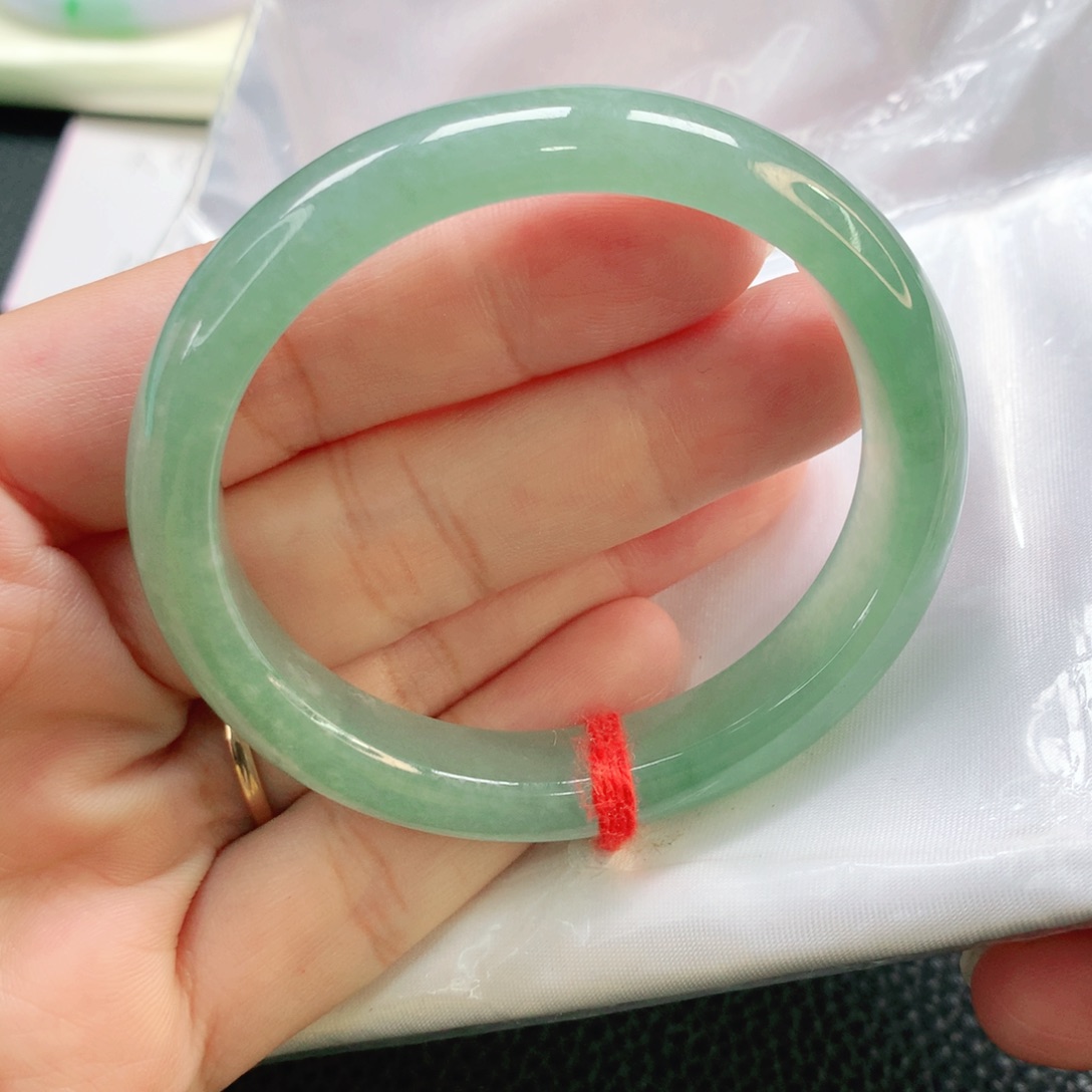 未镶嵌手镯翡翠53贵妃