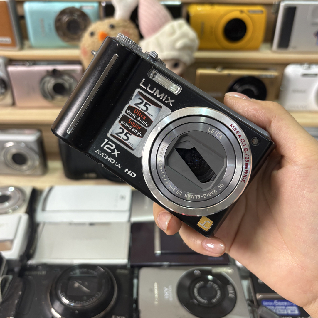 9新 Panasonic/松下 松下zs3黑1000万12倍光学缺少半个镜头门帘