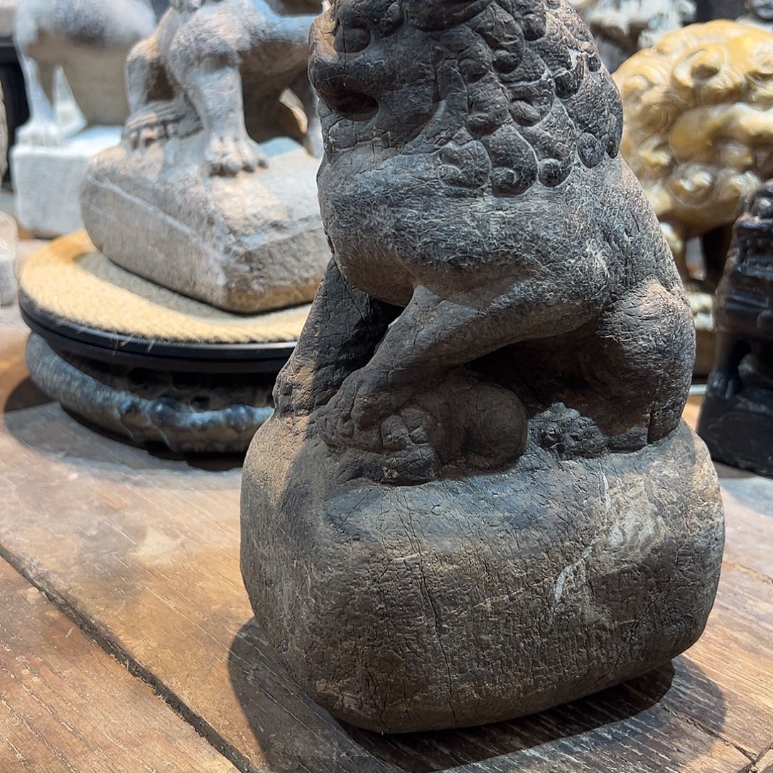 行***孙石材青石摆件放案头上好好看