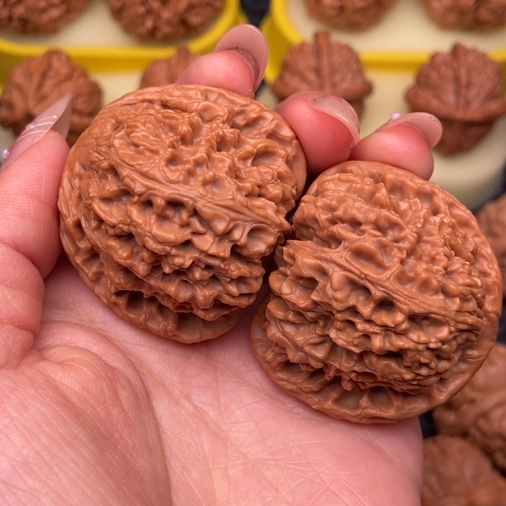 文玩核桃把件44.5南疆