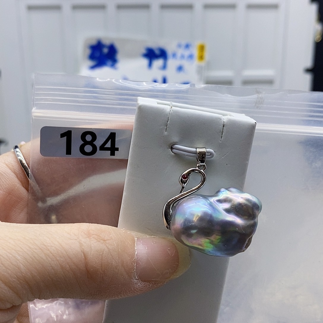 颈饰合金淡水珍珠