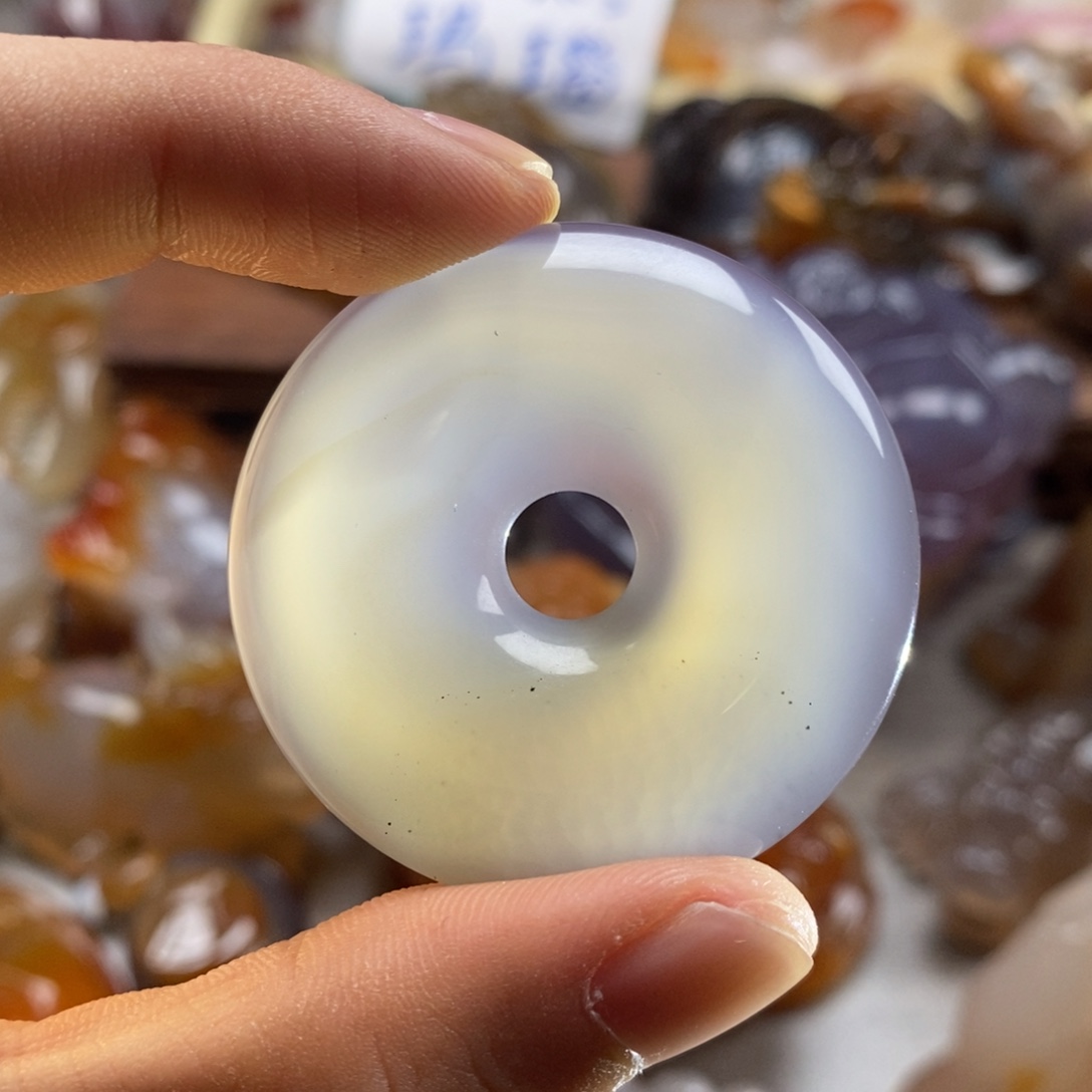 玛瑙/玉髓未镶嵌颈饰