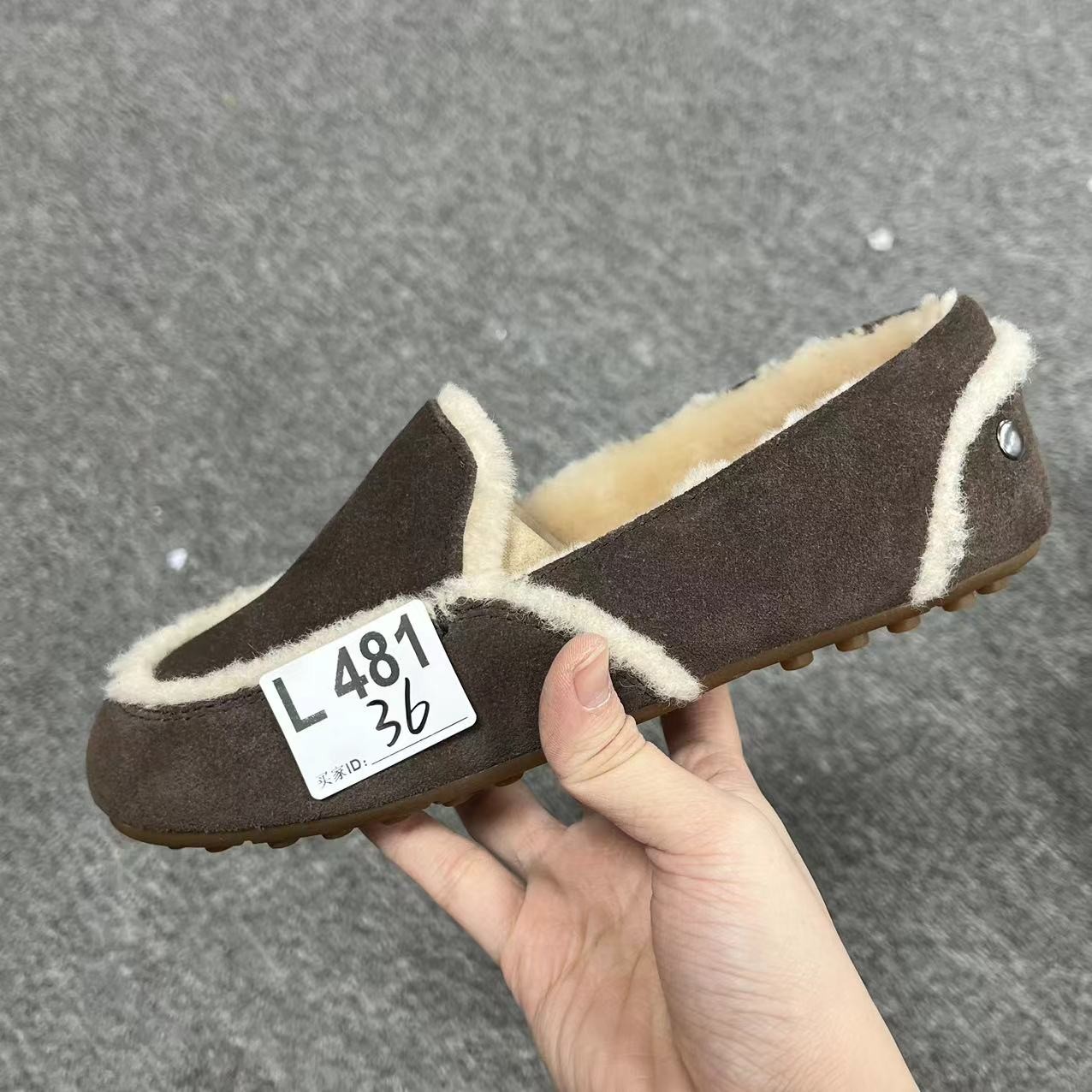 3号上新款男女高端户外休闲鞋 L481