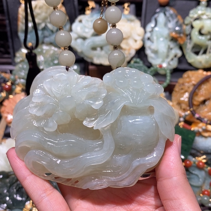 岫玉毛衣链未镶嵌