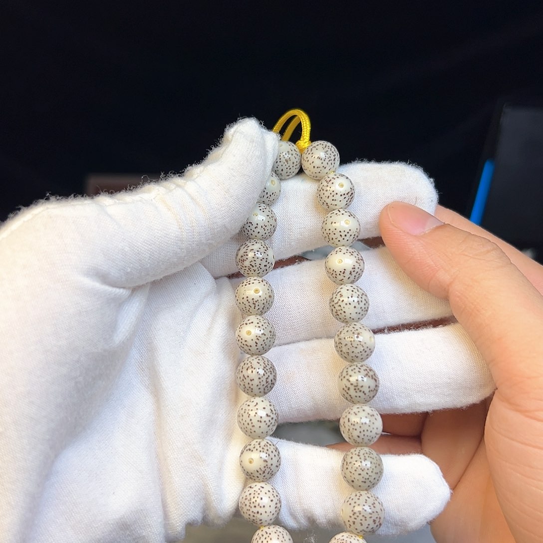 星月菩提吊坠星月菩提手串手串