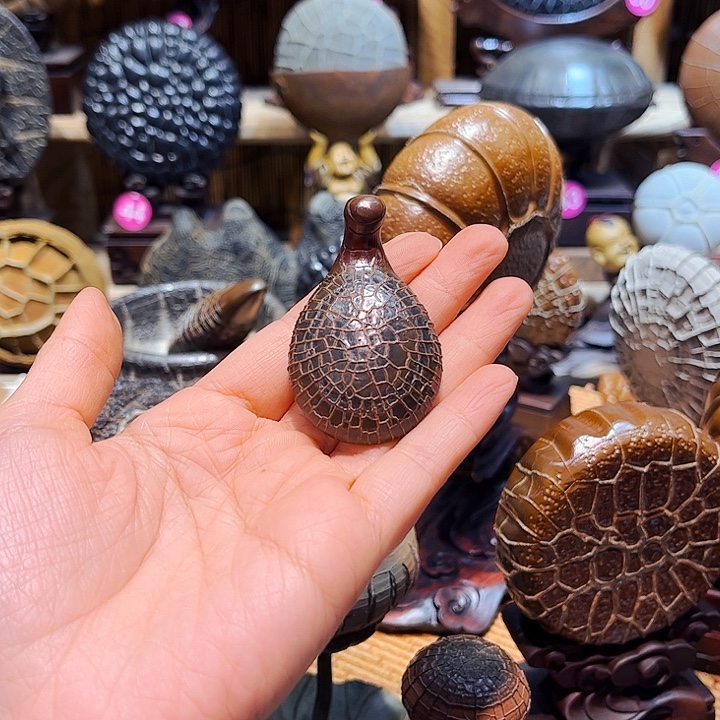 宝***光石材龟纹石小精品龟