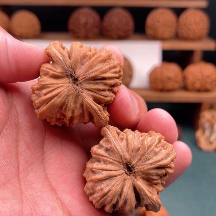 文玩核桃把件文玩核桃平谷四座楼