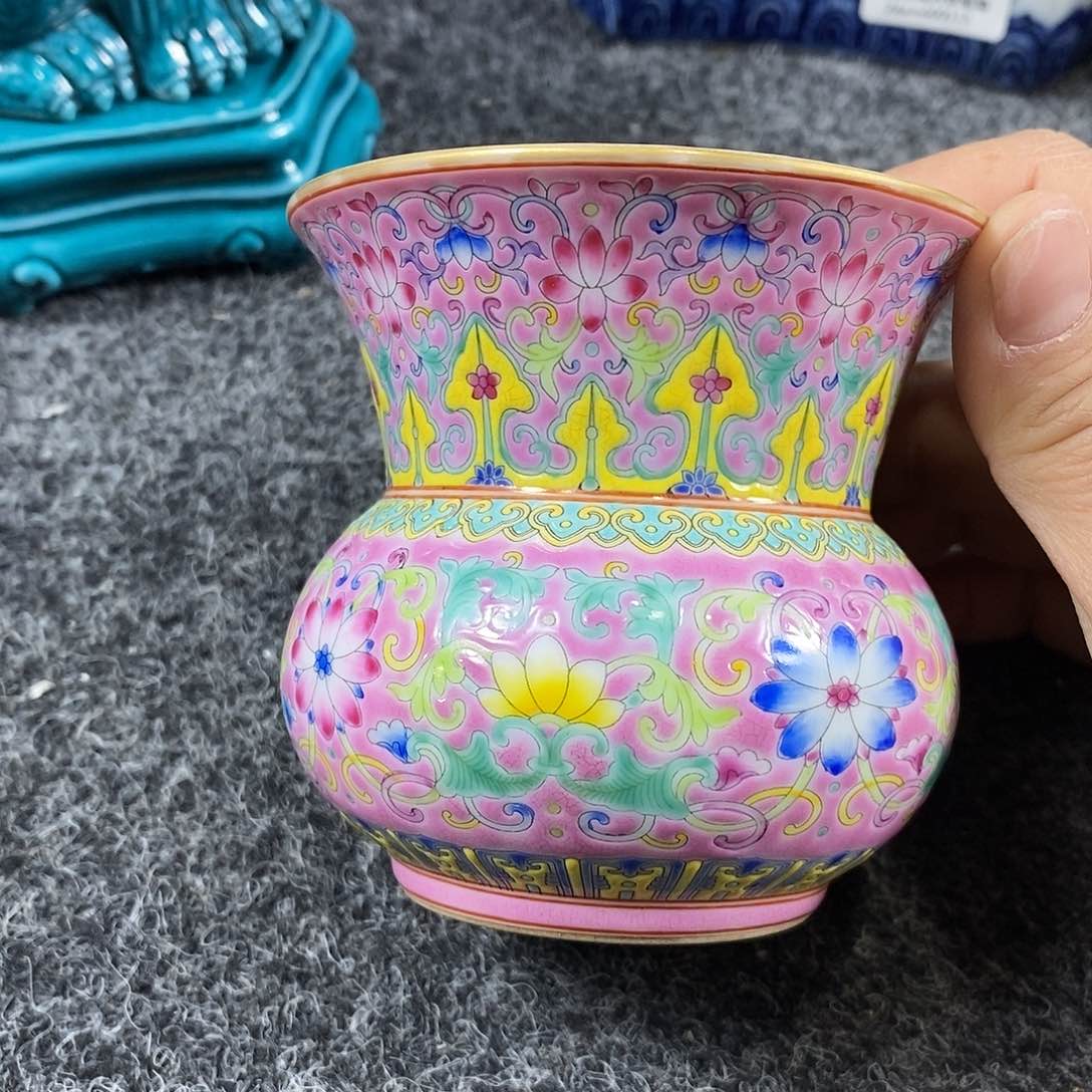 手工手绘陶瓷摆件工艺品