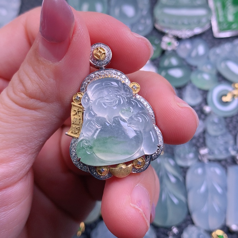 【闪购商品】翡翠颈饰18K金镶嵌千*天然缅甸翡翠