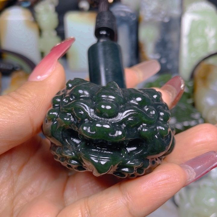 和田玉挂件未镶嵌