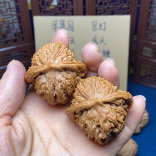 文玩核桃把件四座楼45