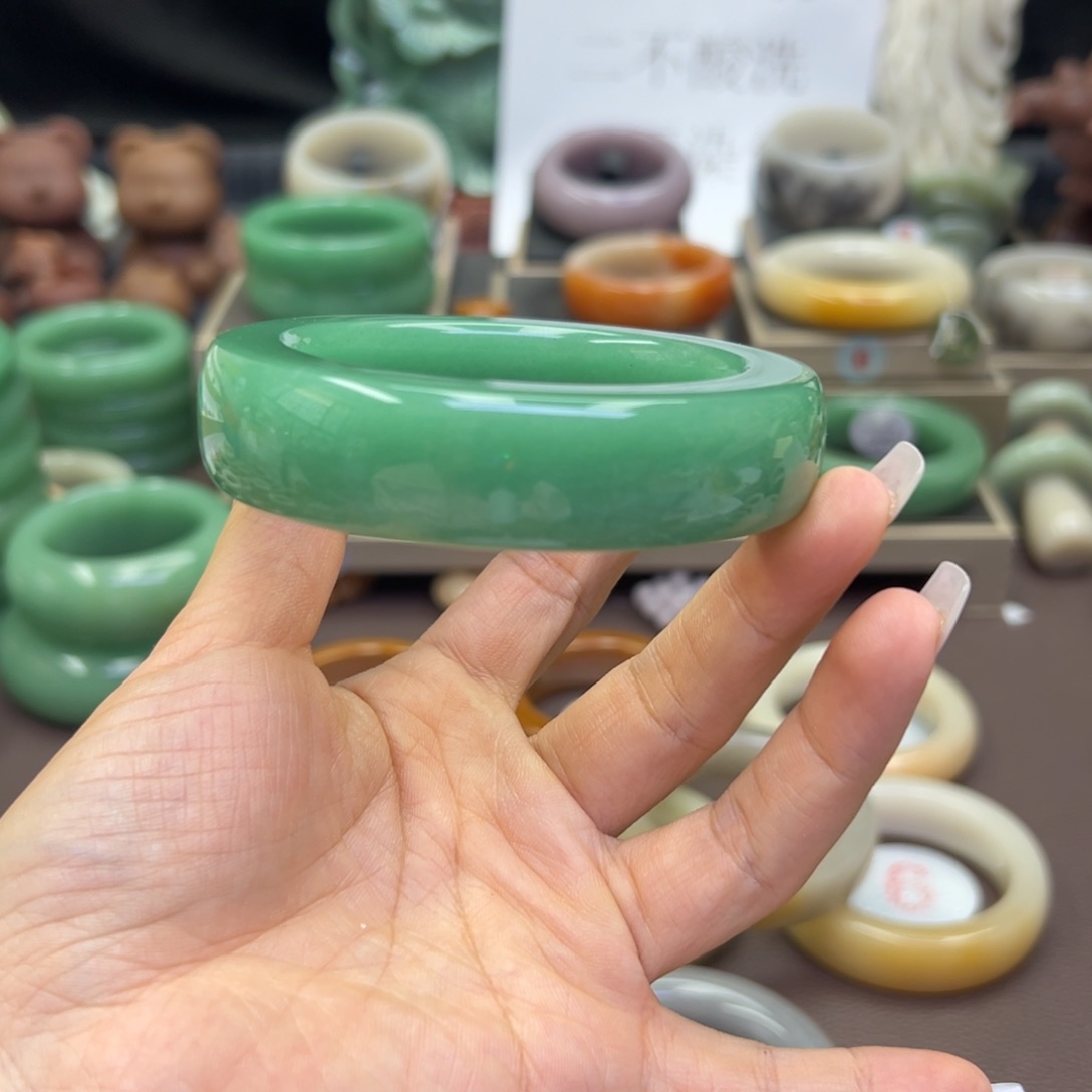 石英岩玉手镯未镶嵌?*?