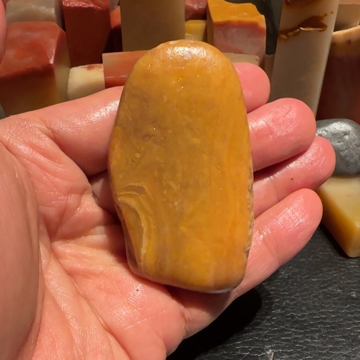 老挝石田黄原石，