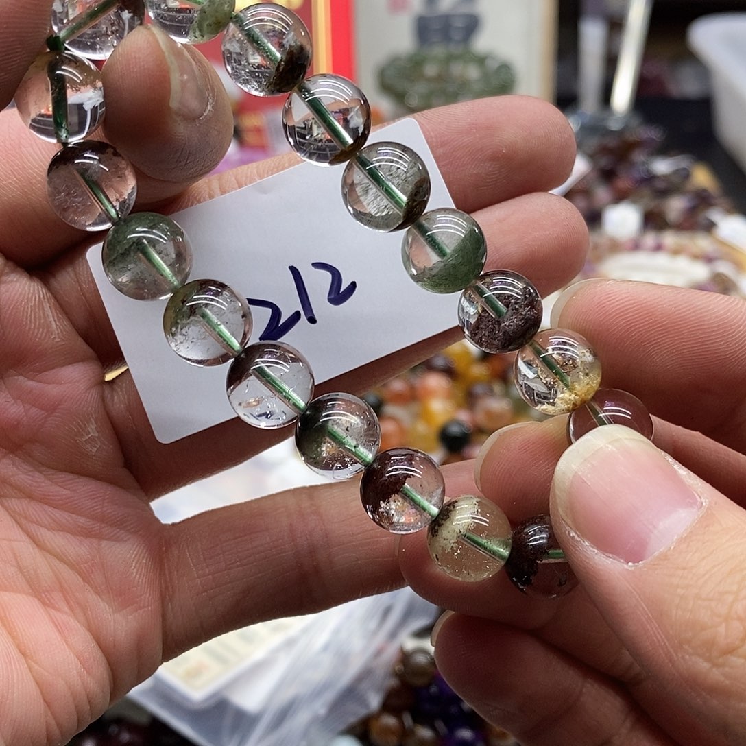 水晶手串未镶嵌天然