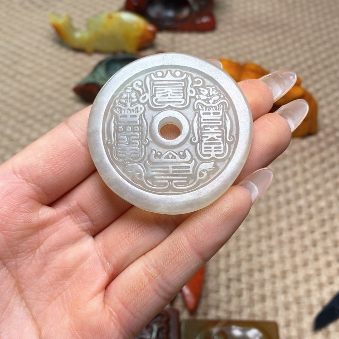 白玉菩提吊坠白玉菩提白玉菩提摆件