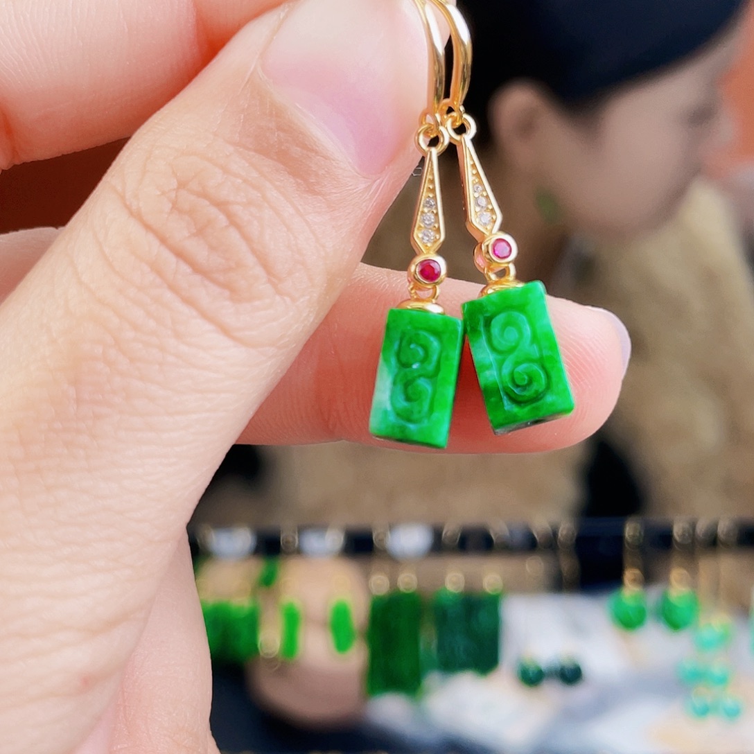 翡翠银S925镶嵌耳饰