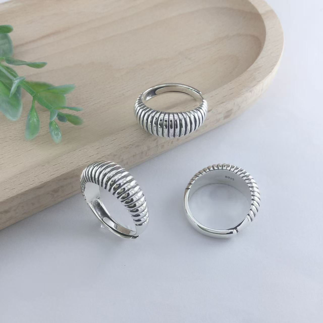 925银戒指 925银戒指 S925通体银小众设计感简约基础款竖纹亮银