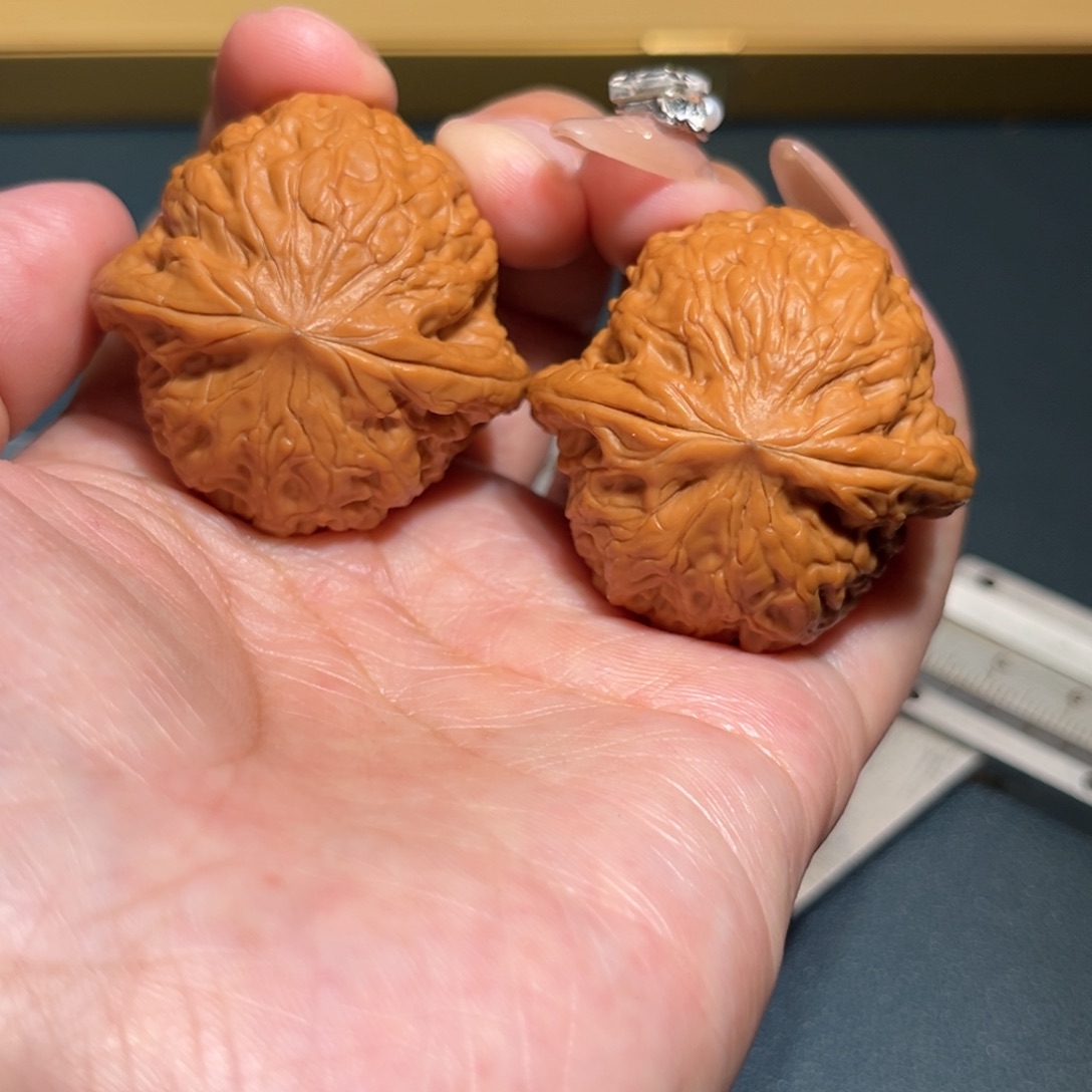 文玩核桃把件铁锤38