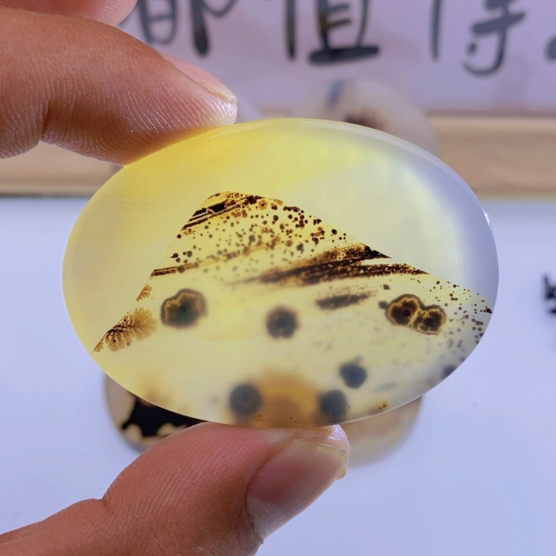 玛瑙/玉髓颈饰未镶嵌宇