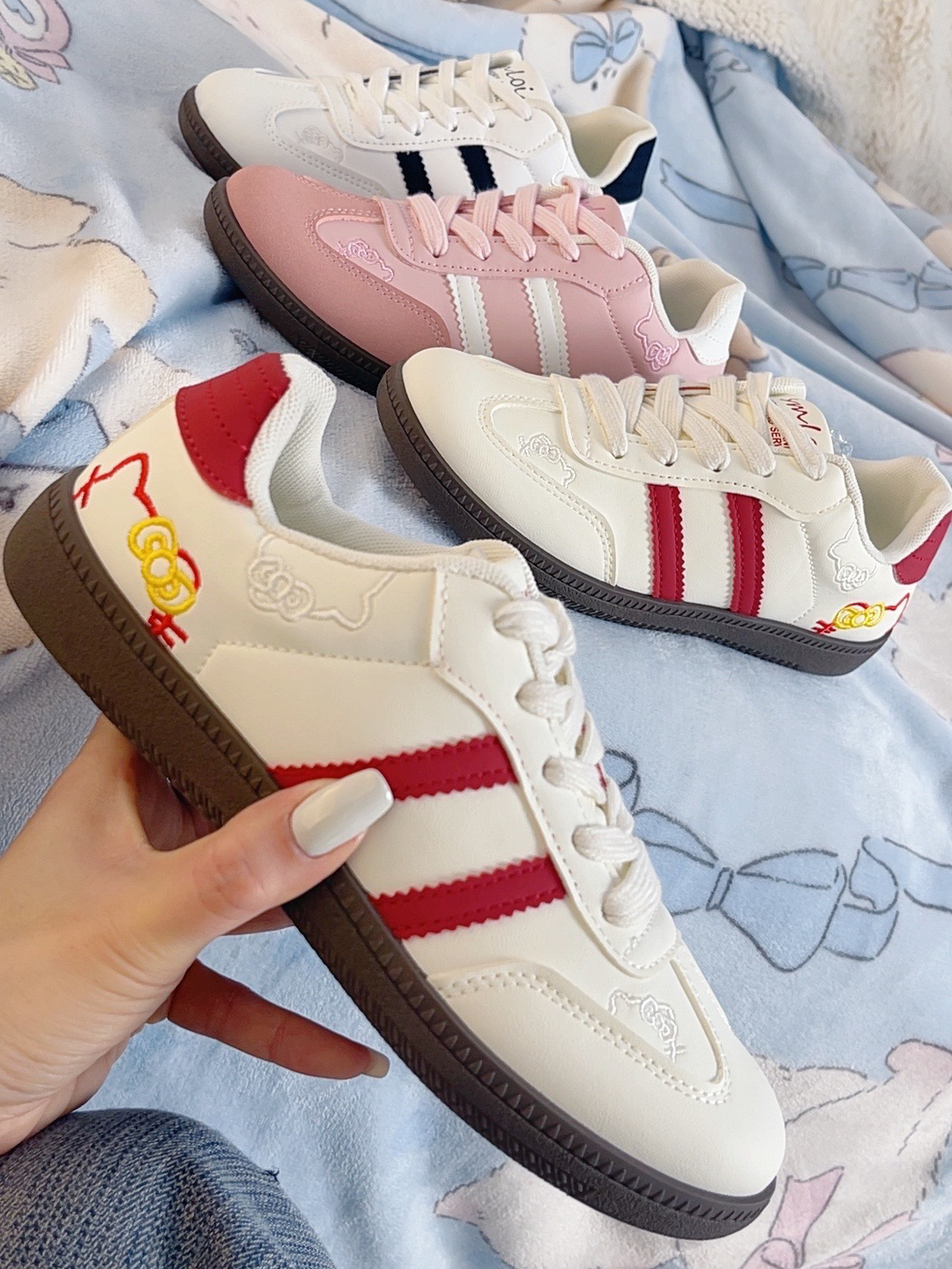 韩版新款小众女ins潮2025冬季新款学生百搭休闲板鞋