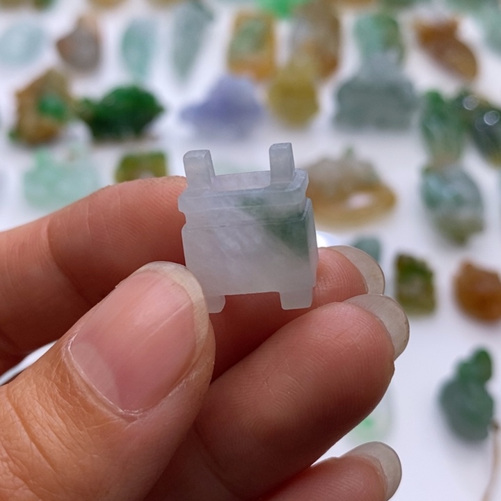 定制翡翠未镶嵌12365689098