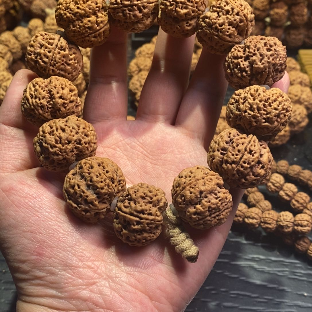 金刚菩提手串蜂窝