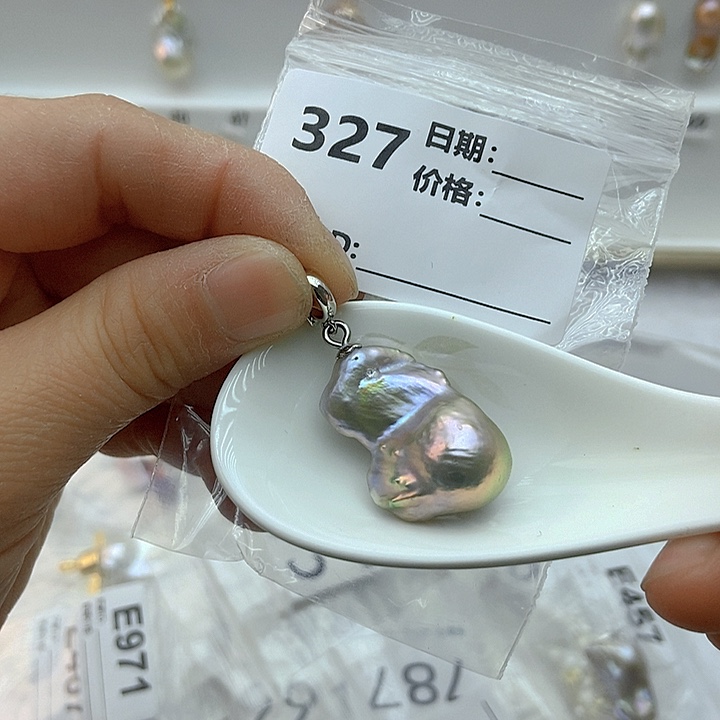 淡水珍珠颈饰未镶嵌