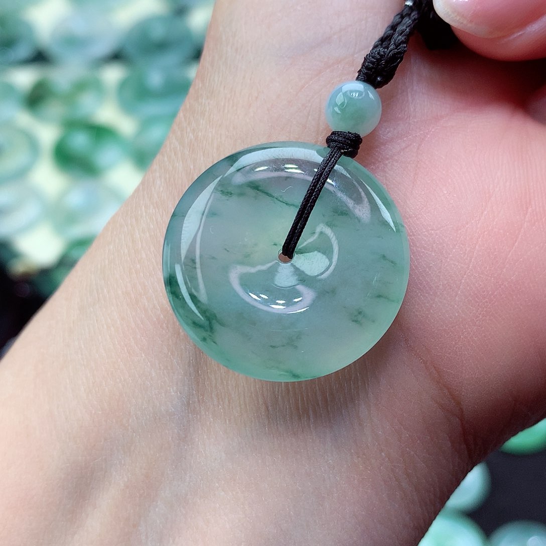 翡翠颈饰未镶嵌10尺寸25.2-6.2