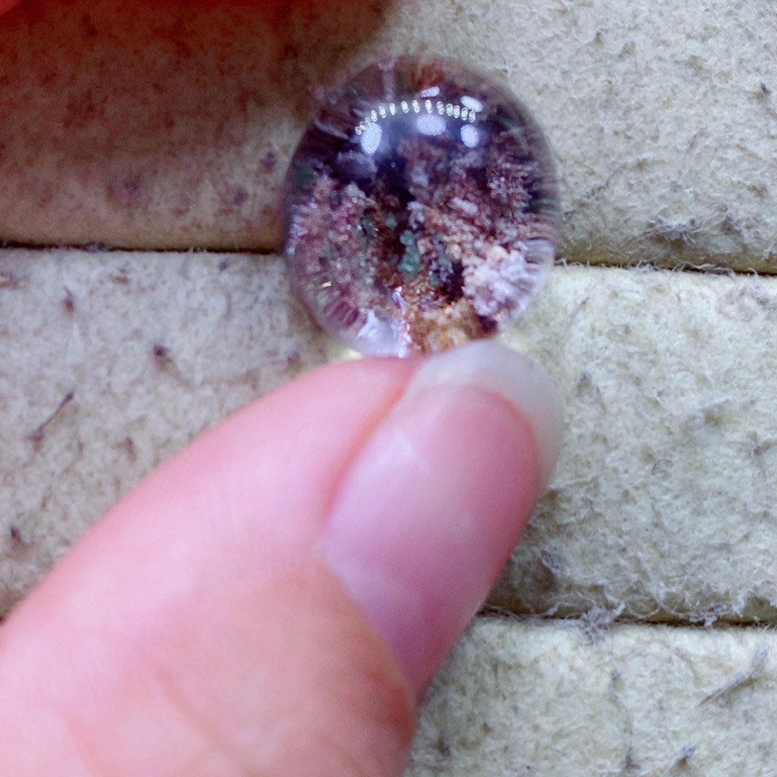 颈饰未镶嵌水晶莳**斓水晶