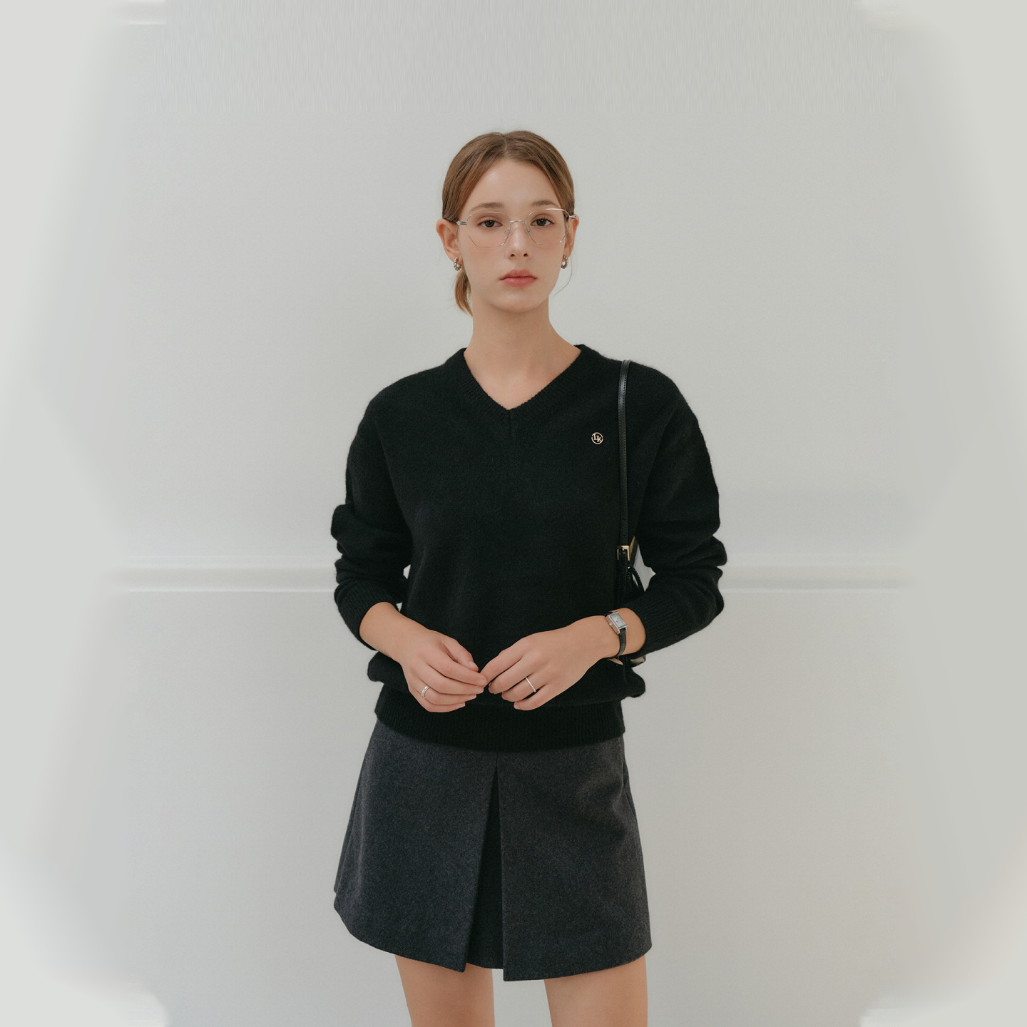 Lookast韩国女士25秋季经典简约风慵懒百搭羊毛V领针织衫MUSINSA