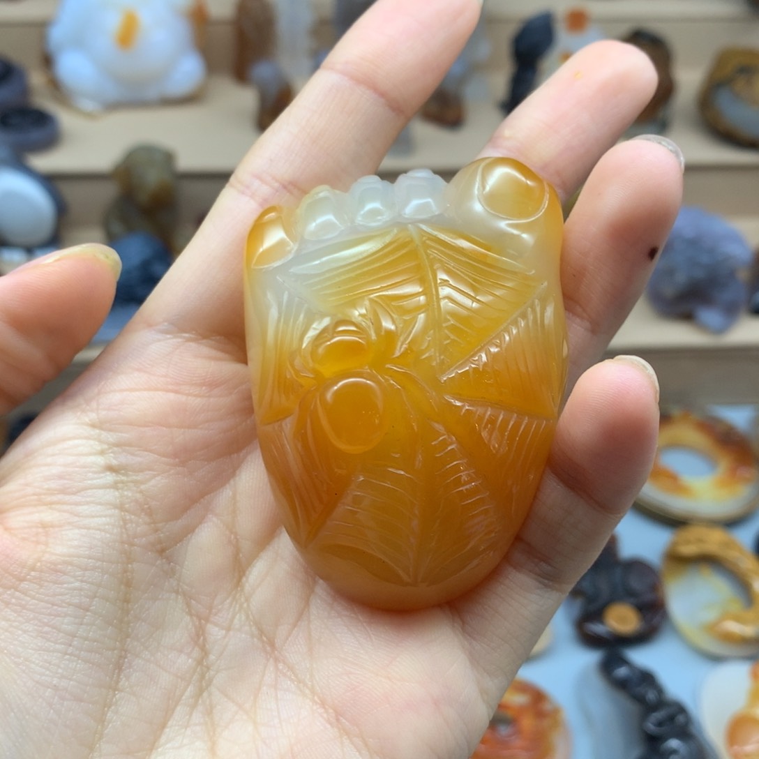 未镶嵌吊坠(赠链)玛瑙/玉髓