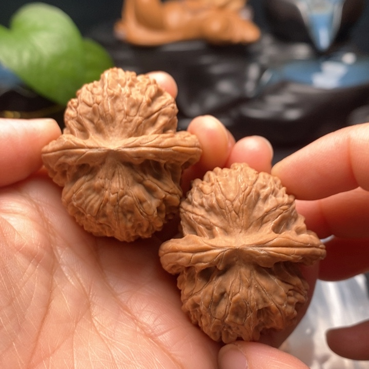 把件文玩核桃女娲石40尺