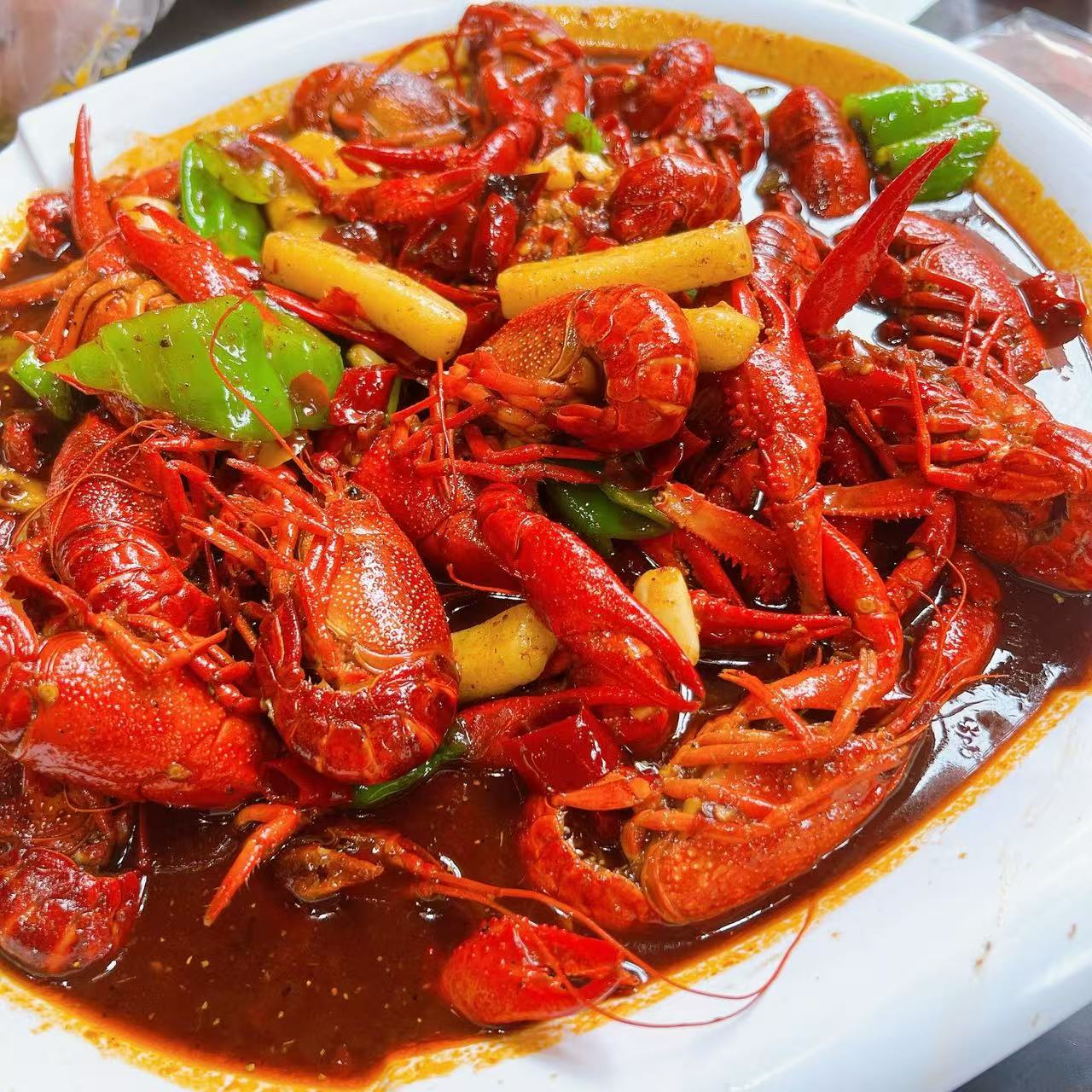 [10斤10斤囤]鲜活小龙虾当季龙虾产地直发五香麻辣蒜蓉十三香酱包