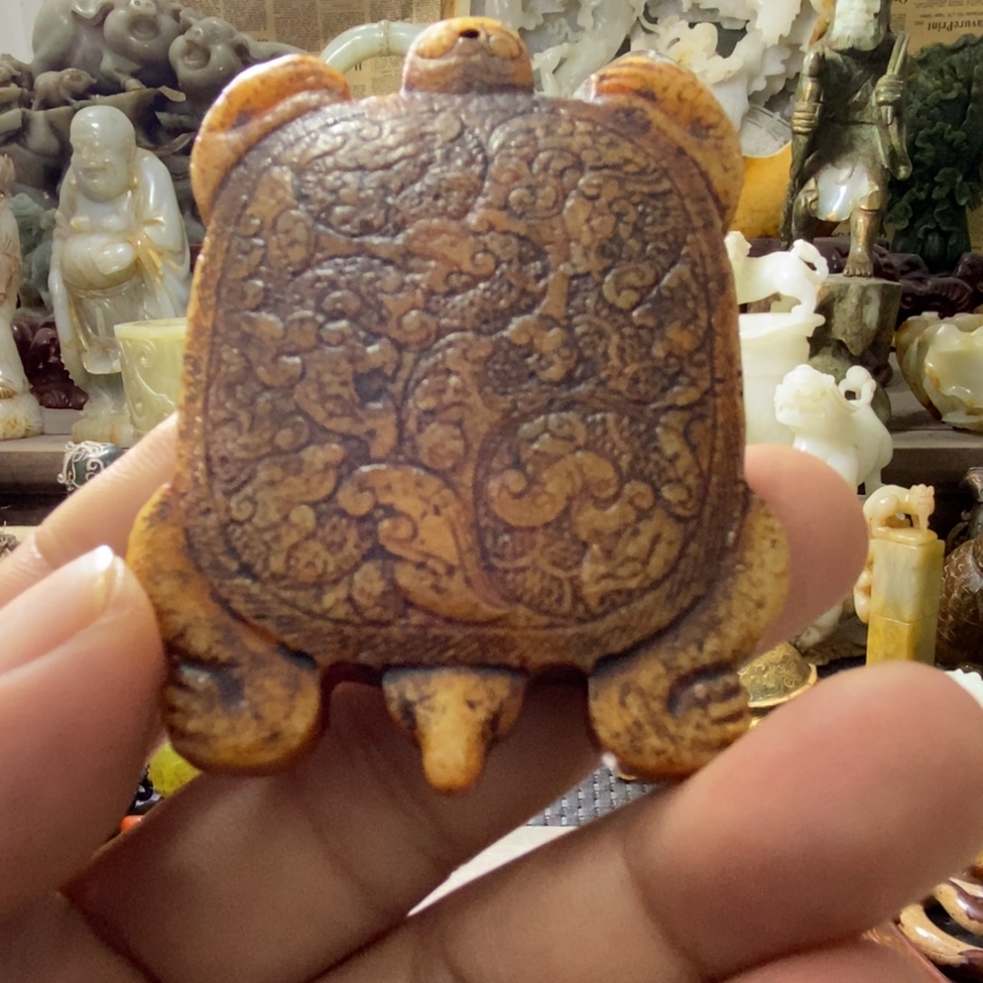 和田玉（糖玉）未镶嵌挂件