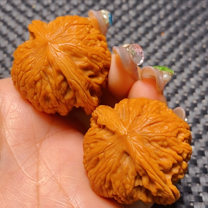 把件文玩核桃秦岭核桃9