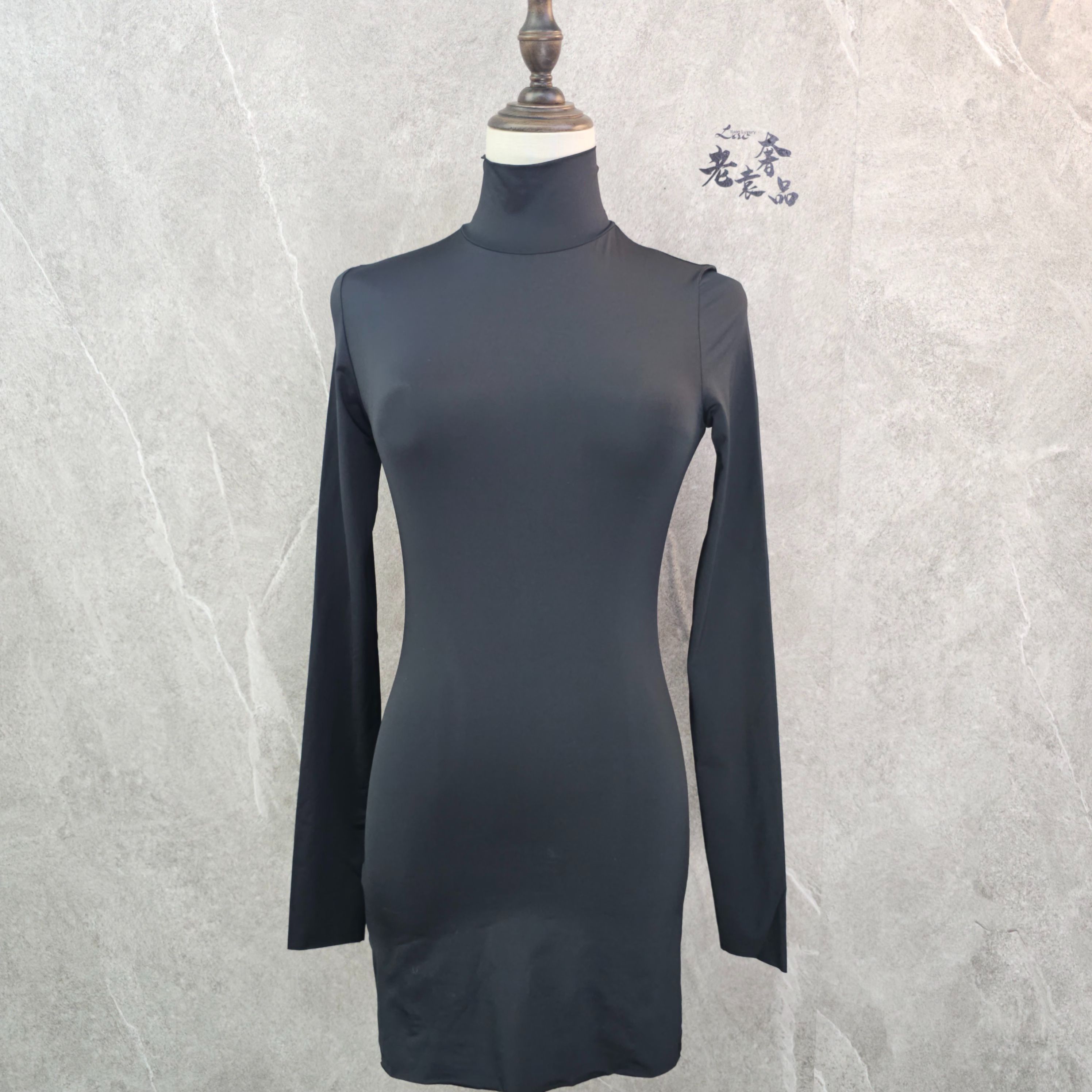 99新 Prada/普拉达 海囤K/普拉达连衣裙/38码/css26442
