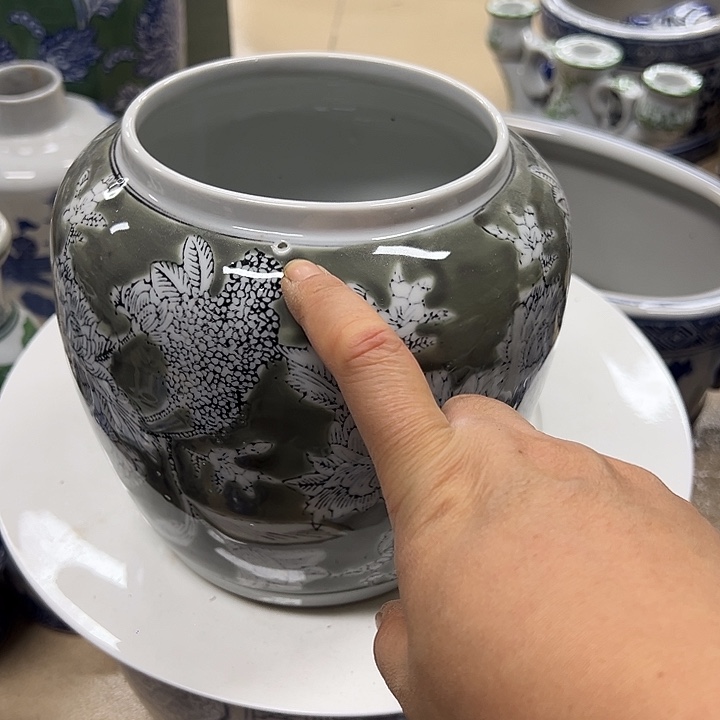 瓷片微瑕。。。。。。。。。。