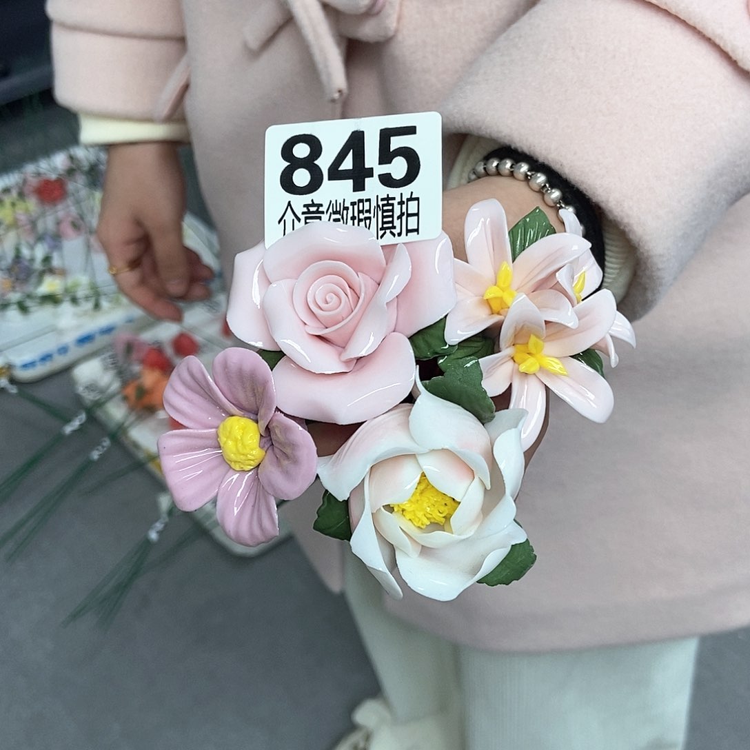 陶瓷设计风格现代