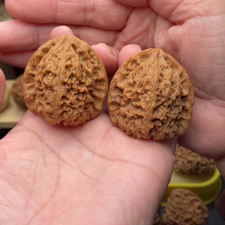 吊坠文玩核桃三角全家福40尺2053