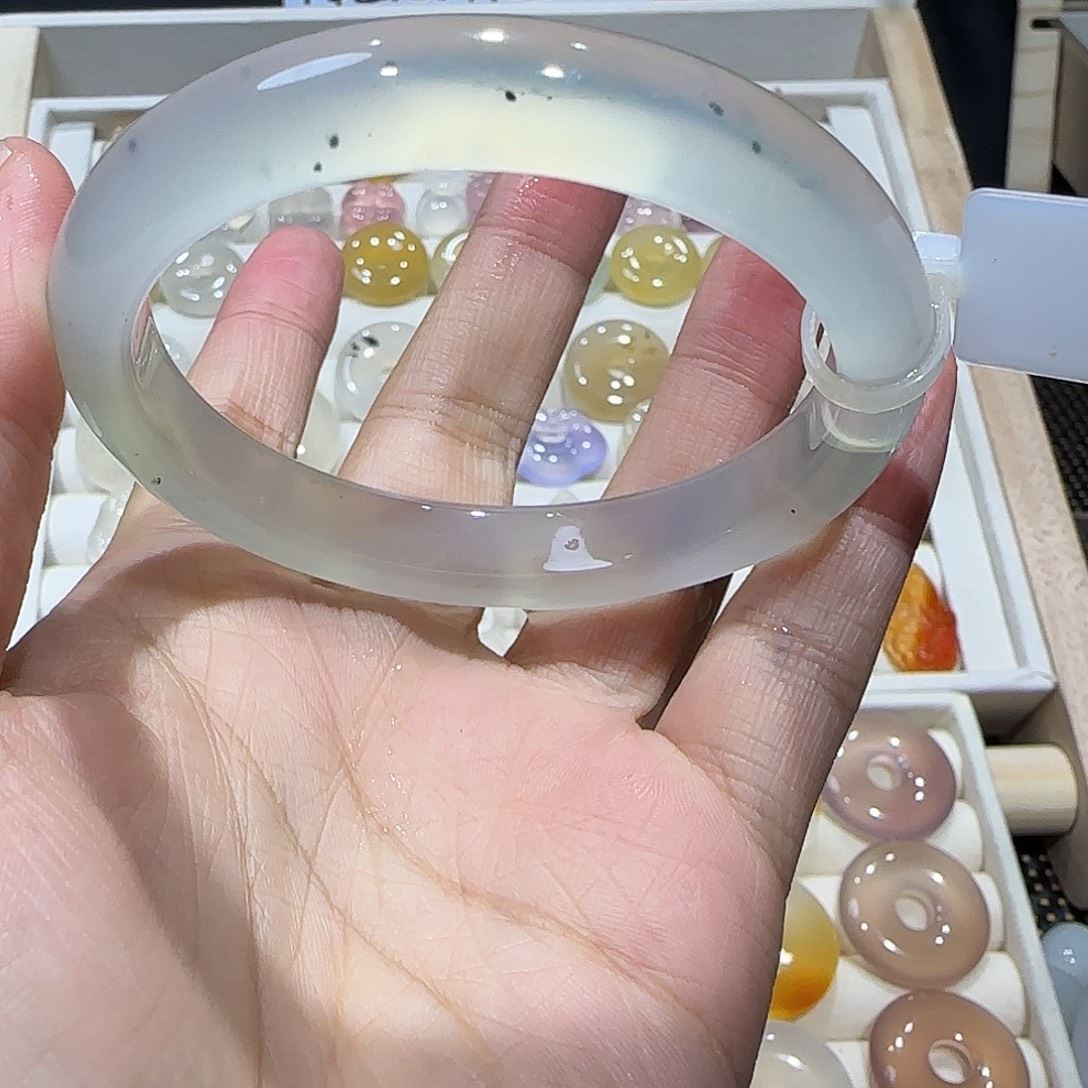 玛瑙/玉髓未镶嵌手镯58微扣手