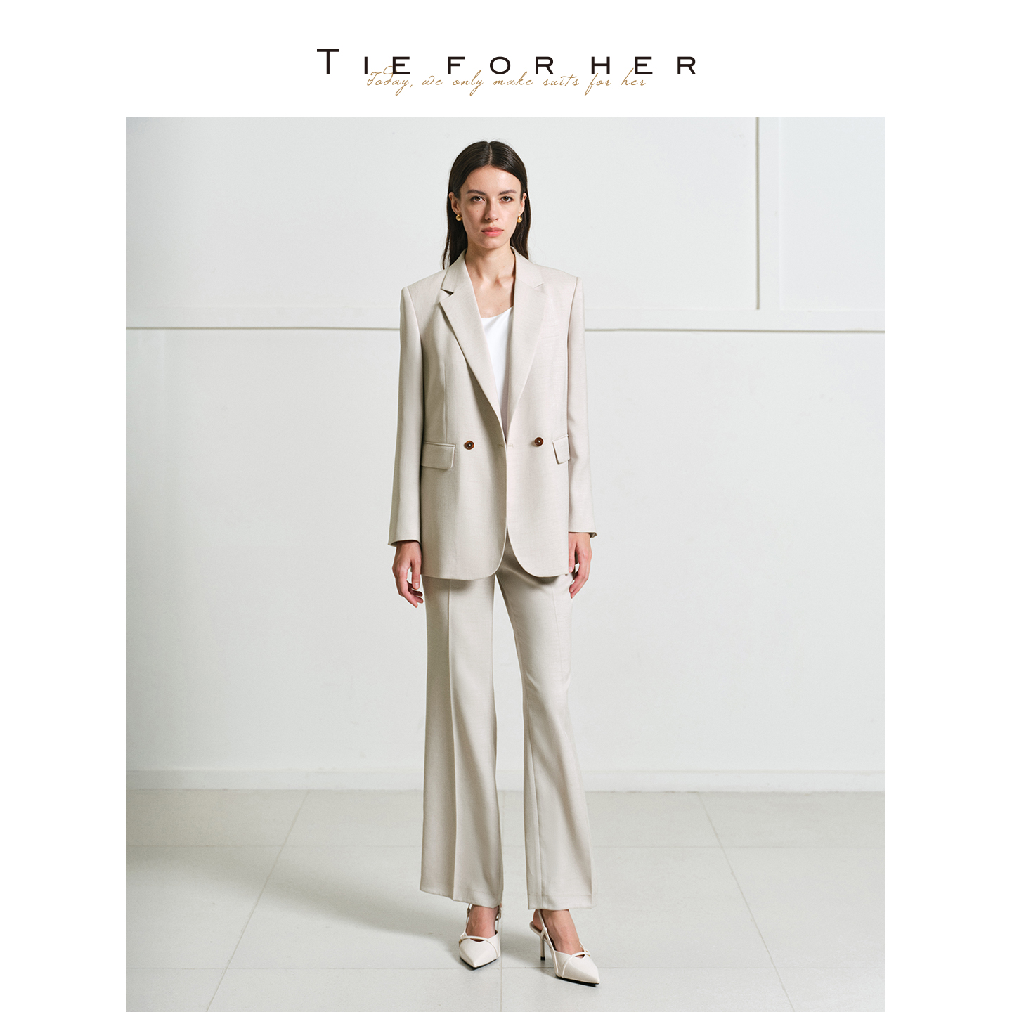 TieForHer 微廓型西装套装女杏仁奶昔直筒裤显瘦通勤百搭秋冬新款