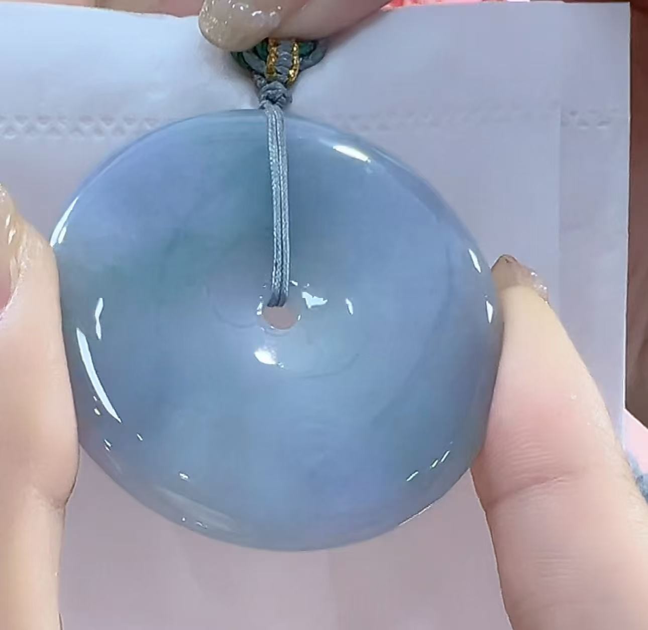 天然翡翠A货平安扣配高货绳高51-54厚5-7（多样性发货发其一）