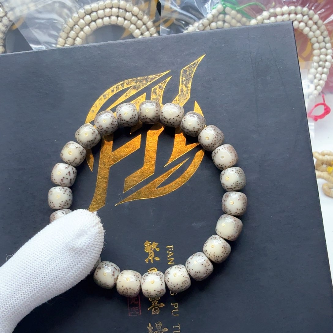 星月菩提吊坠6糯冰卡姿兰大眼睛10左右单圈